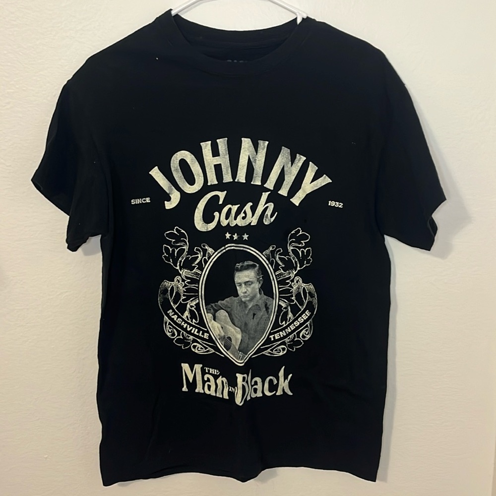 Johnny Cash The Man In Black Black Graphic Tee Shirt
